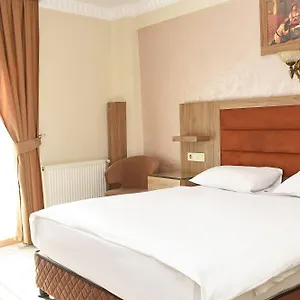 Hotell Grand Umit